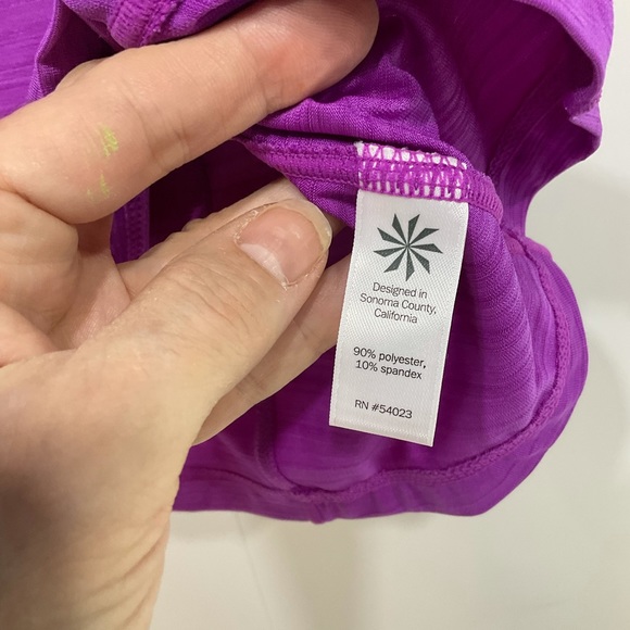 Athleta Quarter Zip Pacifica workout top - Picture 13 of 13